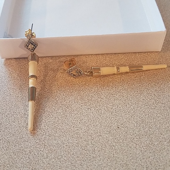 House of Harlow 1960 Jewelry - House of harlow ivory gold spike earrings